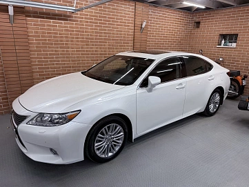 Lexus ES, 2012г, передний привод, автомат