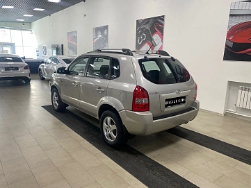 Hyundai Tucson, 2007г, полный привод, механика