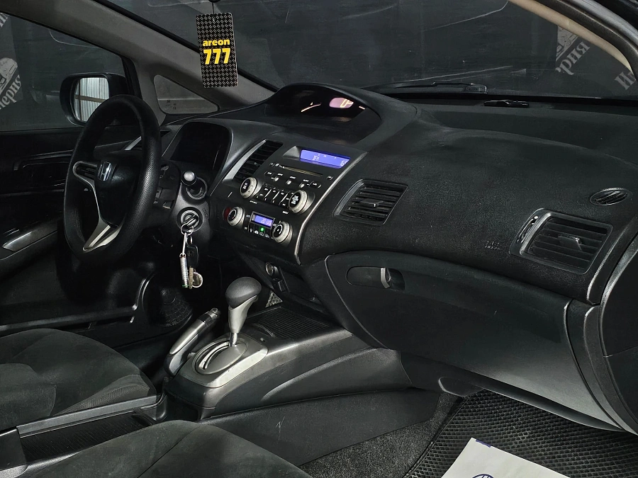 Honda Civic, 2009г., передний привод, автомат