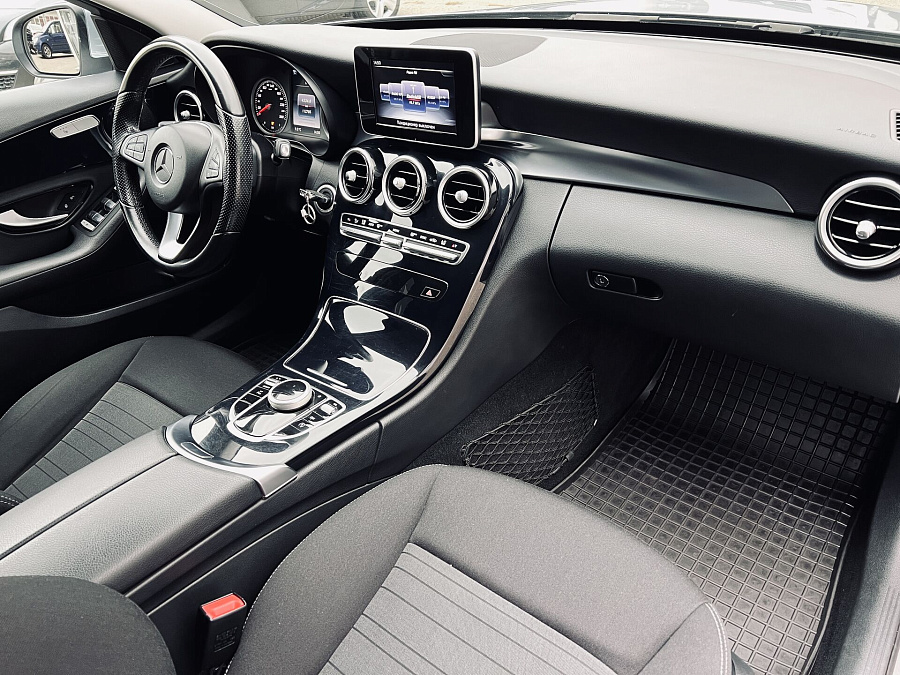 Mercedes-Benz , 2014г., задний привод, автомат