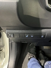 Toyota Corolla, 2019г, передний привод, вариатор