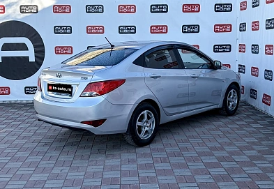 Hyundai Solaris, 2016г., передний привод, автомат