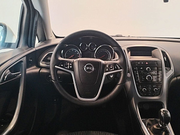 Opel , 2013г., передний привод, механика