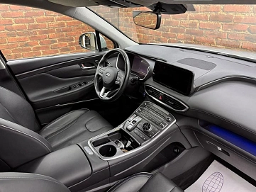 Hyundai Santa Fe, 2021г, полный привод, робот