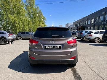 Hyundai ix35, 2014г, передний привод, автомат