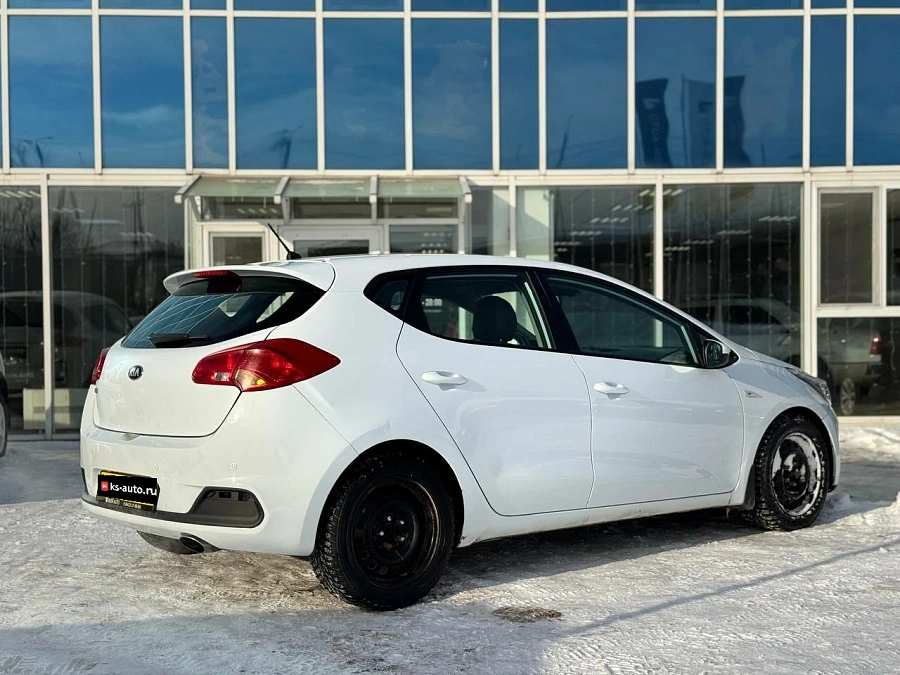 Kia Ceed, 2014г., передний привод, автомат