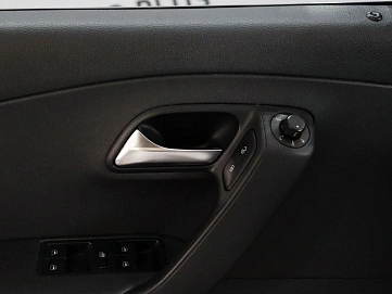 Volkswagen Polo, 2017г, передний привод, автомат