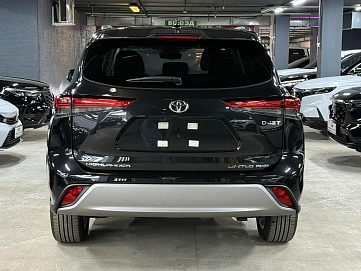 Toyota Highlander, 2026г, полный привод, автомат