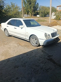 Mercedes-Benz E-Класс, 1996г, задний привод, автомат