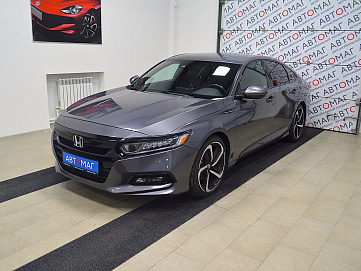 Honda Accord, 2018г, передний привод, механика