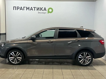 Lada (ВАЗ) Vesta, 2021г., передний привод, механика