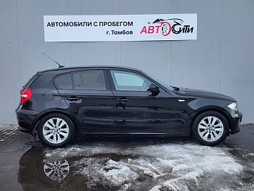 BMW 1 серии, 2010г, задний привод, автомат