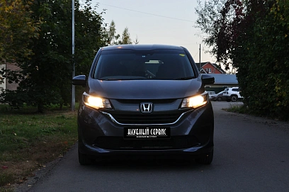 Honda Freed, 2019г, передний привод, вариатор