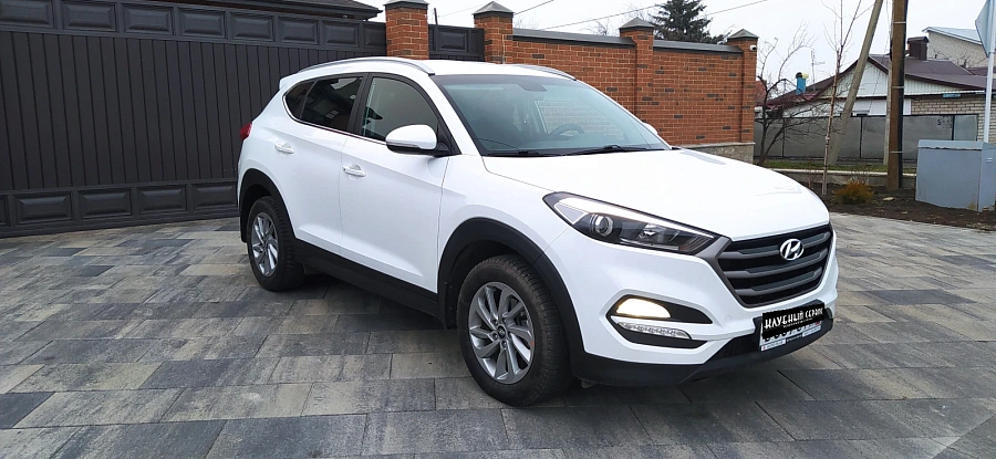 Hyundai Tucson, 2017г., передний привод, автомат