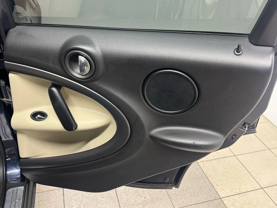 Mini , 2010г., полный привод, автомат