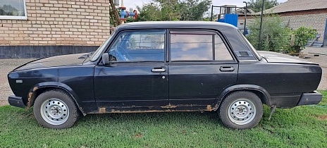 Lada (ВАЗ) 2107, 2010г, задний привод, механика