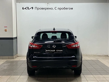 Nissan Qashqai, 2017г, передний привод, вариатор