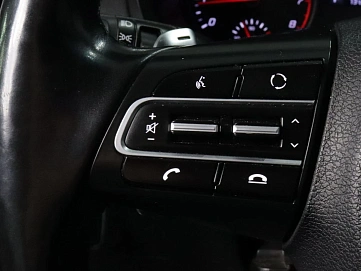 Kia Stinger, 2020г, задний привод, автомат