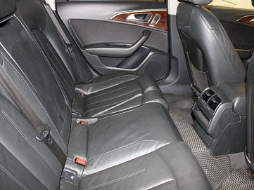 Audi A6, 2011г, передний привод, автомат