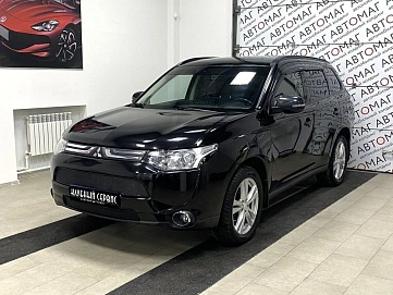 Mitsubishi Outlander, 2013г, передний привод, вариатор