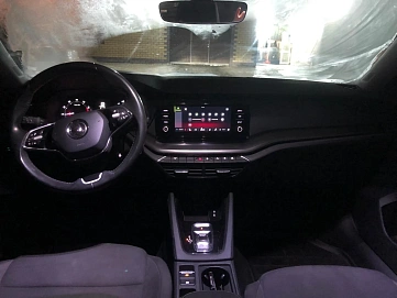Skoda Octavia, 2022г, передний привод, автомат