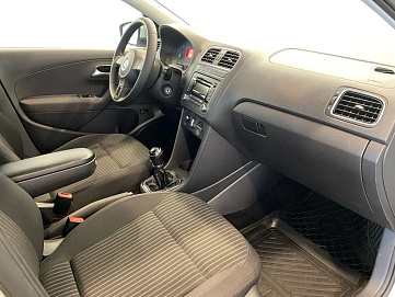 Volkswagen Polo, 2011г, передний привод, механика