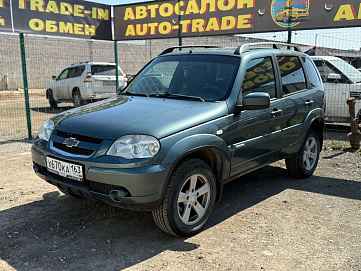 Chevrolet Niva, 2015г., полный привод, механика