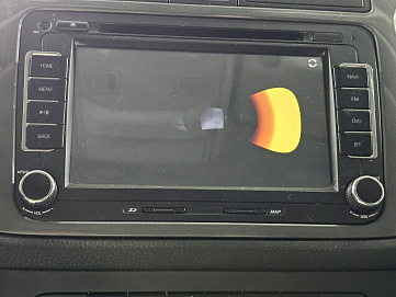 Volkswagen Tiguan, 2013г, передний привод, робот