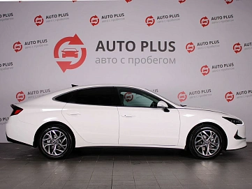 Hyundai Sonata, 2021г., передний привод, автомат