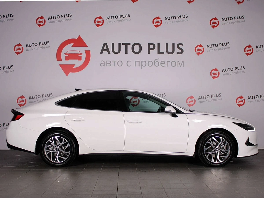 Hyundai Sonata, 2021г., передний привод, автомат