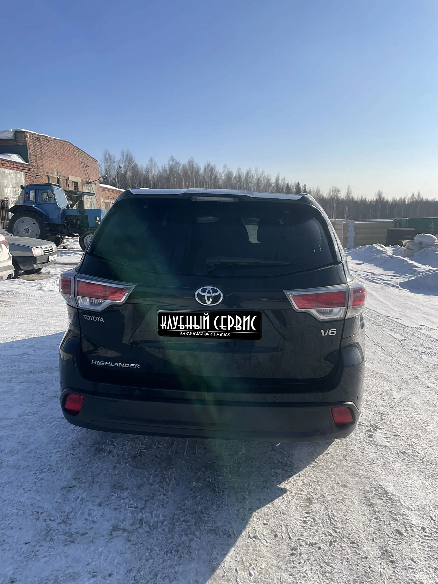 Toyota Highlander, 2015г., полный привод, автомат