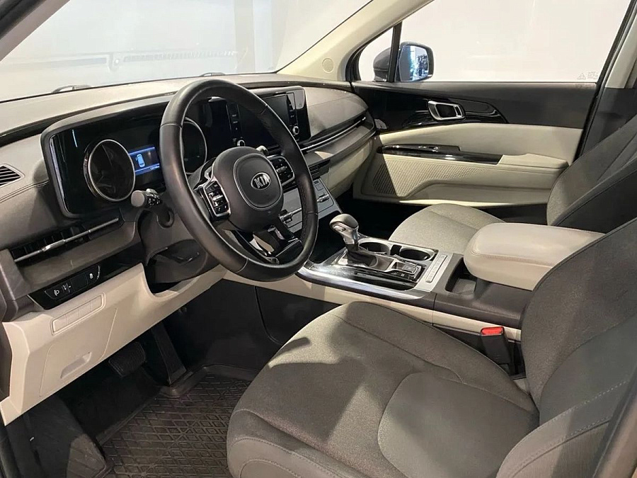 Kia , 2021г., передний привод, автомат
