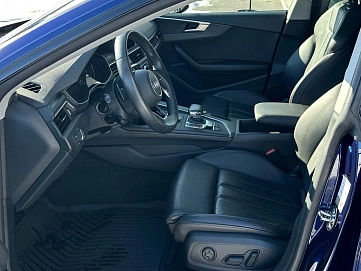 Audi A5, 2019г, передний привод, робот