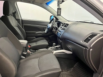 Mitsubishi ASX, 2012г, передний привод, вариатор