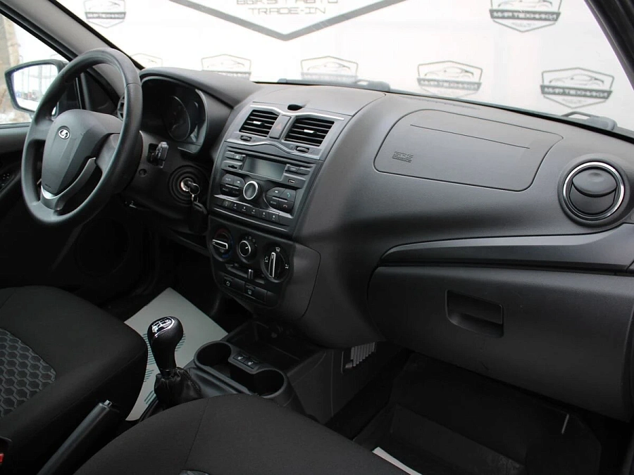 Lada (ВАЗ) Granta, 2020г., передний привод, механика