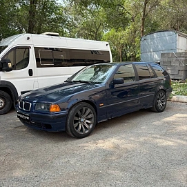 BMW 3 серии, 1998г, задний привод, механика
