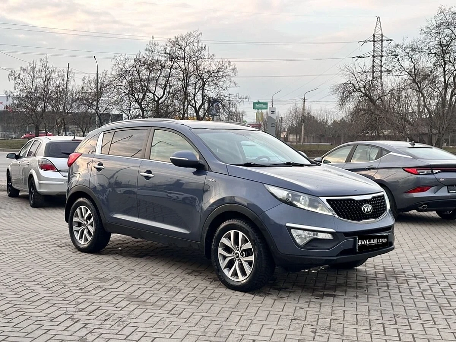 Kia Sportage, 2015г., передний привод, механика