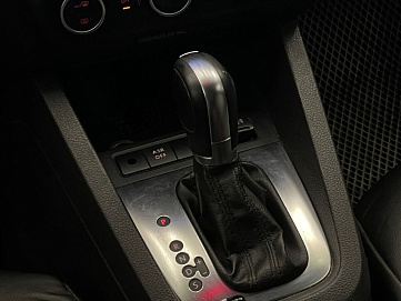 Volkswagen Jetta, 2012г, передний привод, автомат