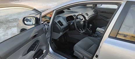Honda Civic, 2007г, передний привод, механика