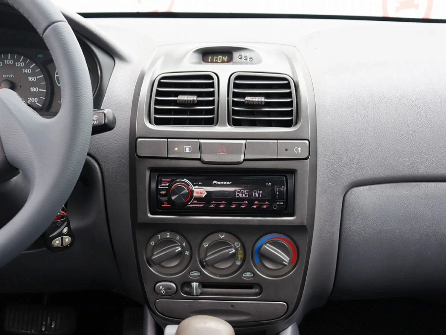 Hyundai Accent, 2005г., передний привод, автомат