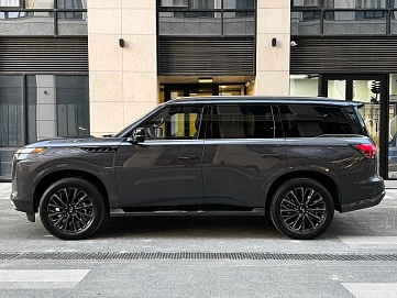 Infiniti QX80, 2025г, полный привод, автомат