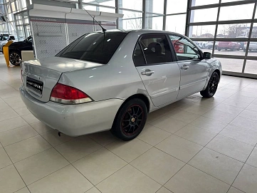 Mitsubishi Lancer, 2005г, передний привод, механика
