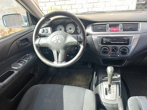 Mitsubishi Lancer, 2009г, передний привод, автомат