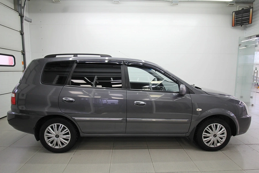 Kia Carens, 2006г., передний привод, автомат