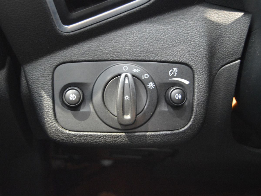 Ford Kuga, 2014г., передний привод, автомат