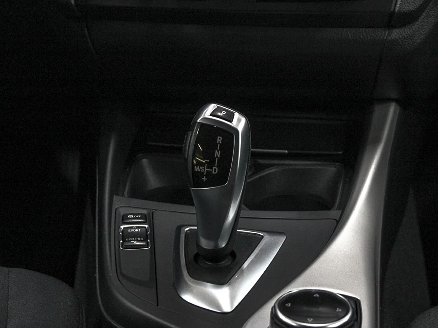 BMW , 2012г., задний привод, автомат