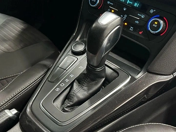 Ford Focus, 2017г, передний привод, робот