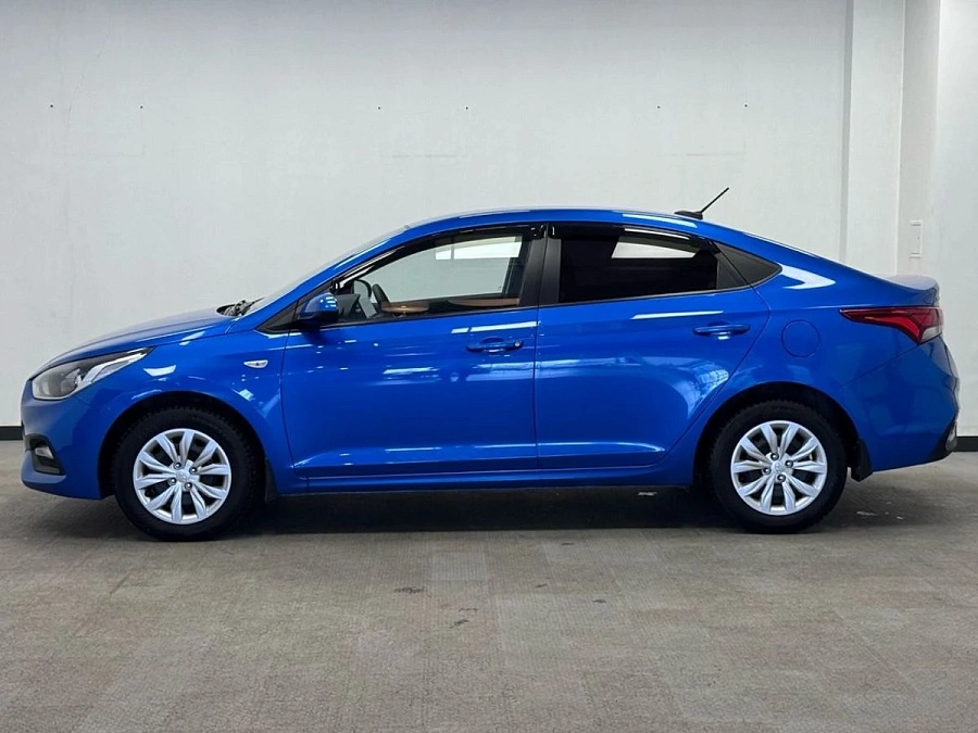 Hyundai Solaris, 2017г., передний привод, автомат