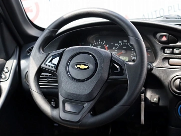 Chevrolet Niva, 2017г, полный привод, механика