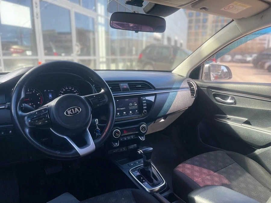 Kia Rio, 2018г., передний привод, автомат